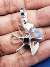 Load image into Gallery viewer, Men's Sterling Silver 5 Wing Curved Boat Propeller Pendant with Shackle Bail