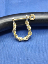 Load image into Gallery viewer, 18kt Yellow Gold Single Rope Twisted Pirate Shackle Earring Hoop with Threaded Screw Post