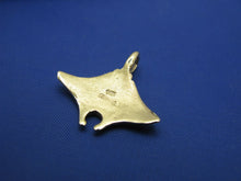 Load image into Gallery viewer, 14k Gold High Polish Manta Ray Pendant
