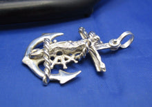 Load image into Gallery viewer, Sterling Silver Diver's Mariners Cross Pendant