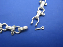 Load image into Gallery viewer, Sterling Silver 8mm Pirate Shackle Anchor Link Chain with Camouflage Latch