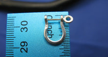 Load image into Gallery viewer, Small Single Sterling Silver Pirate Shackle Earring