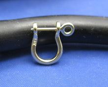 Load image into Gallery viewer, Small 14k Solid Gold Pirate Shackle Earring Single Handmade by Crisol Jewelry