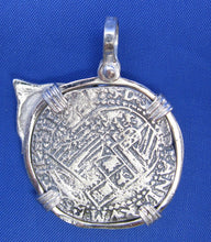 Load image into Gallery viewer, Medium Sized "4 Reale" Men's Nautical Shipwreck Treasure Coin Replica inside Custom Snook and Fishing Rod Pole Bezel