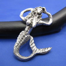 Load image into Gallery viewer, Mythical Sea Mistress Siren Mermaid Pendant