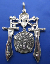 Load image into Gallery viewer, &#39;1 Reale&#39; Pirate Treasure Coin with Skull and Swords Pendant

