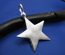 Load image into Gallery viewer, Sterling Silver Handcrafted Sailor&#39;s Nautical Star Necklace by Crisol Jewelry

