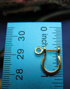 Small 14k Solid Gold Pirate Shackle Earring Single Handmade by Crisol Jewelry