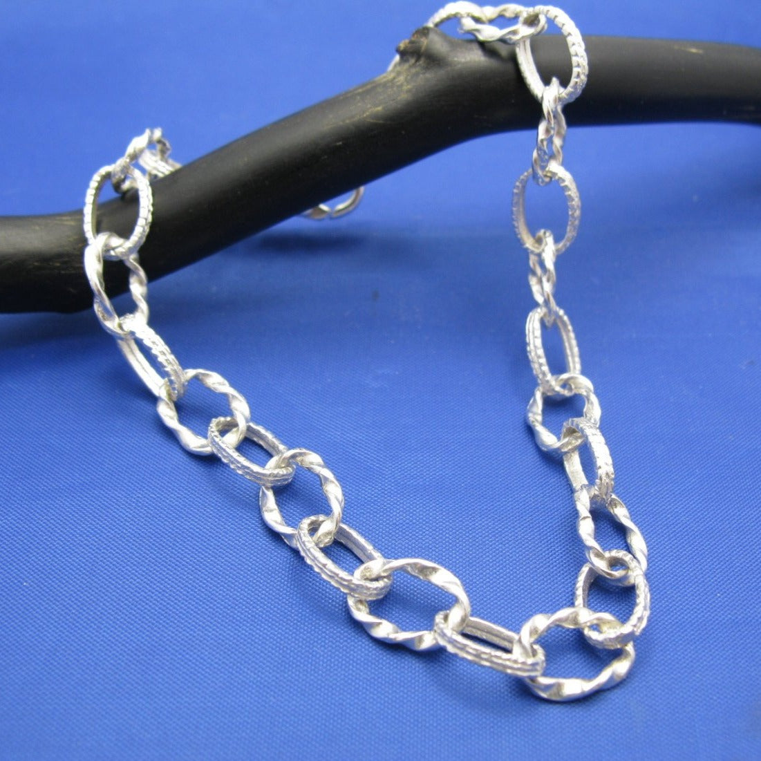 Sterling Silver 7.5mm Wide Herringbone Bracelet
