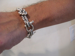Sterling Silver Large 20mm Shackle Bracelet with Sailor's Rope Knot and Camouflaged Latch